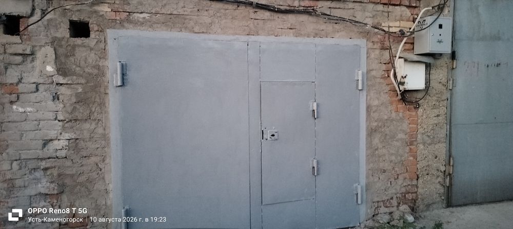 Продам гараж на КШТ. Гаражный кооператив спортивный.