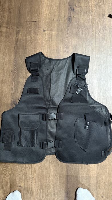 Vesta tactica multifunctionala