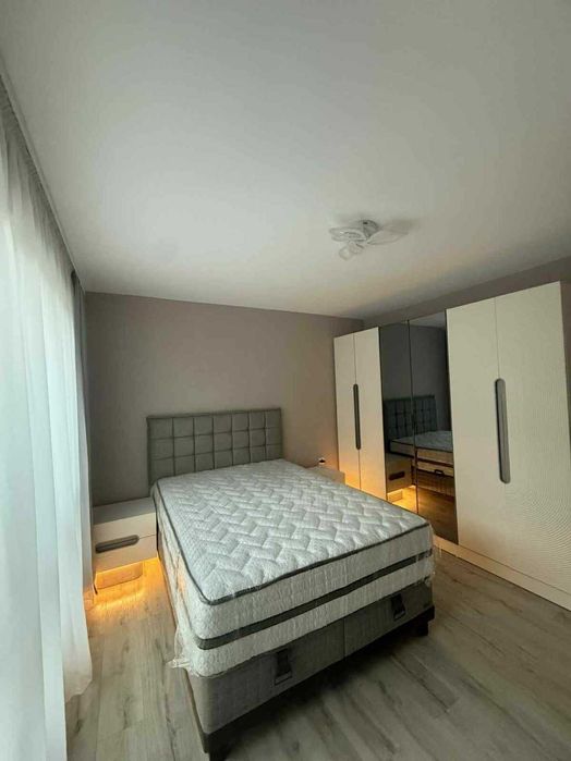 Дава се под наем Тристаен апартамент в Пловдив, Коматевски възел - 100 кв.м за 648.21 € - Снимка #5