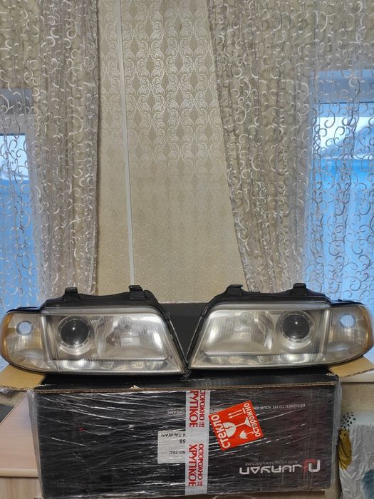 Фары Ауди А4 В5 рестайлинг