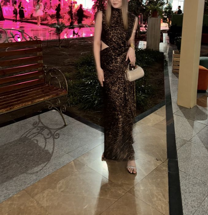 Женское платье