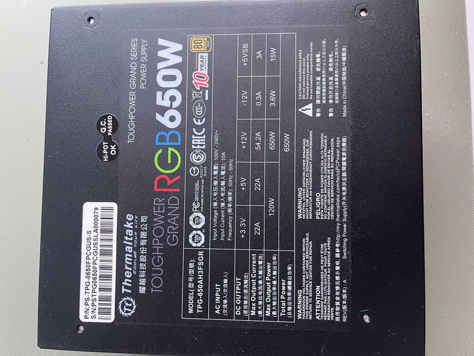 Sursa ThermalTake RGB 650W ToughPower Grand Modular (Fara Cabluri)