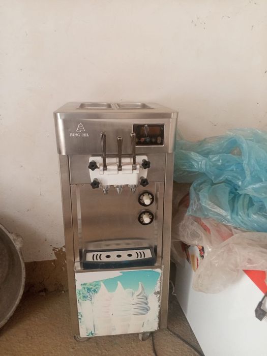 Soft Ice Cream apparati Bing Hill 3 kranli (Muzqaymoq apparati)