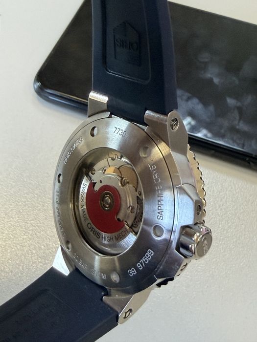 Часовник Oris aquis date 43