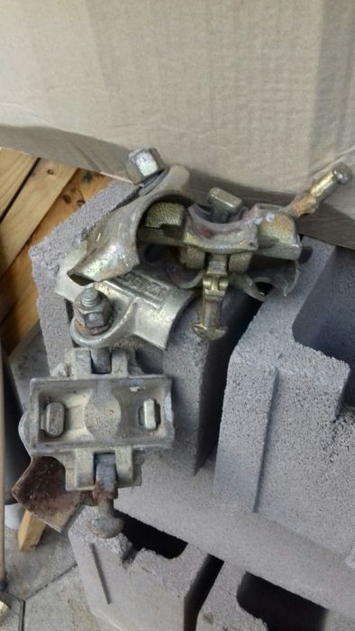 Жабки за скеле 97