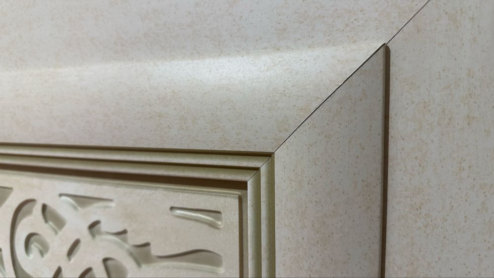 Двуспальная кровать