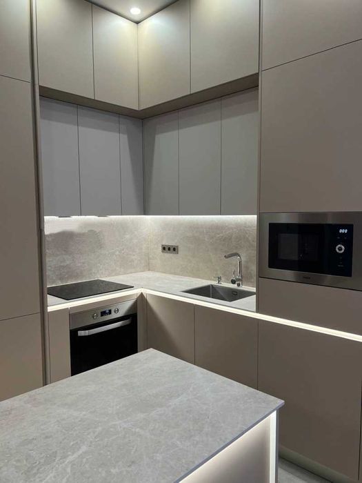 Дава се под наем Тристаен апартамент в София, Иван Вазов - 110 кв.м за 1500 € - Снимка #5