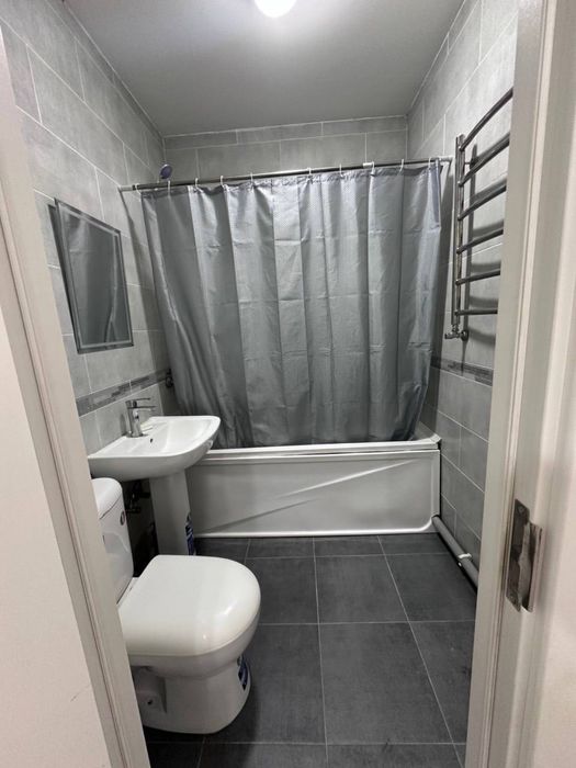 Ассалом Сохил квартира 2-х комнатная , мебель частично.