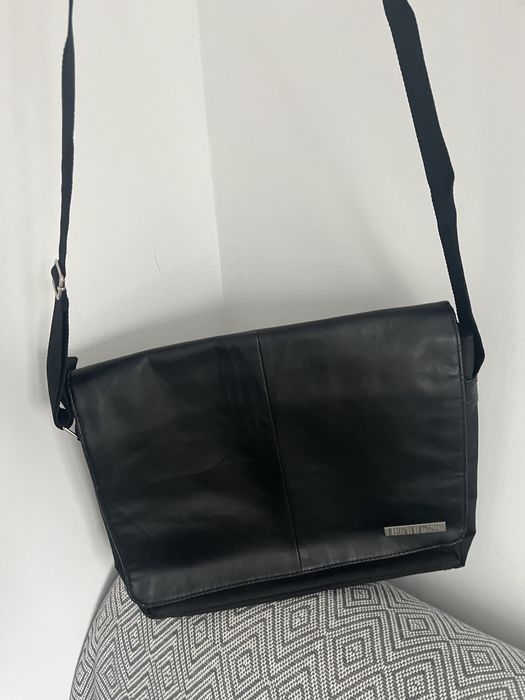 Чанта за лаптоп за през рамо