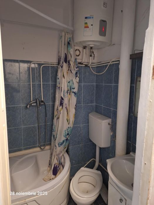 Vând garsoniera Bacău