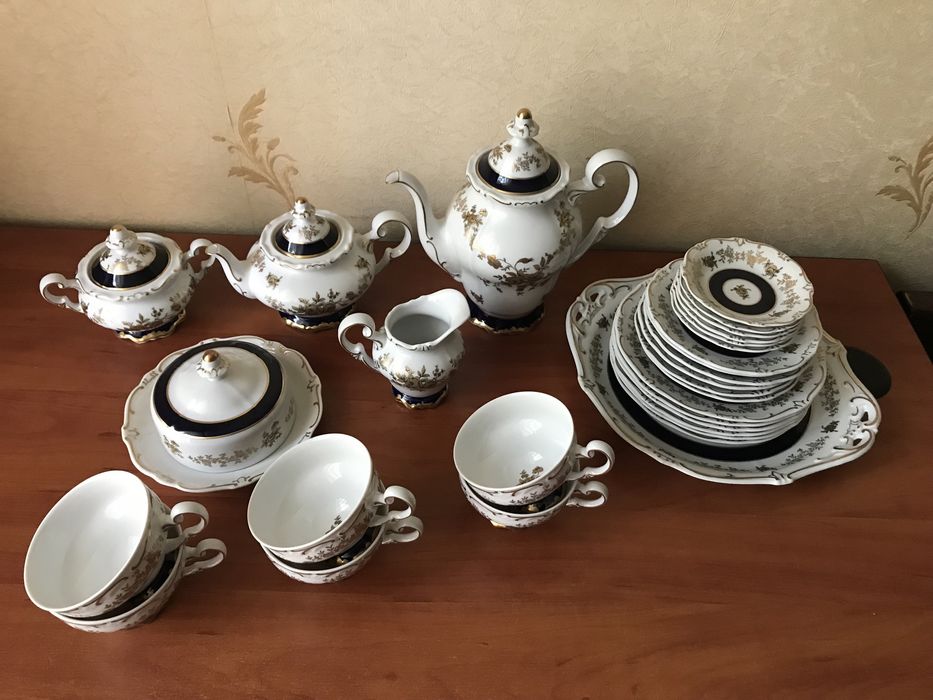 Продам чайный сервиз фарфор производства ГДР