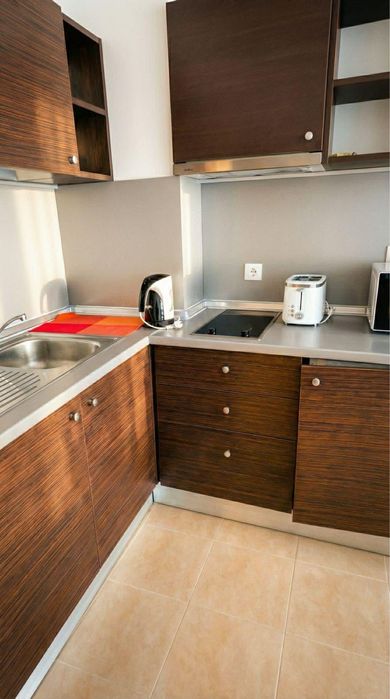 Студио в жилищна сграда