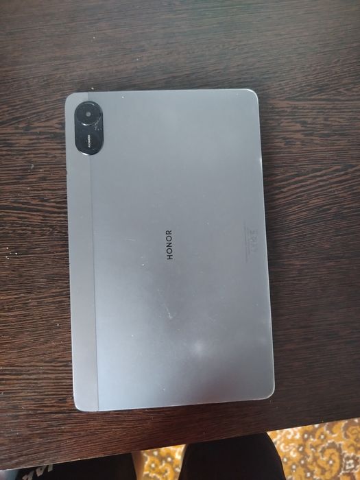 Продаю планшет HONOR Pad X9