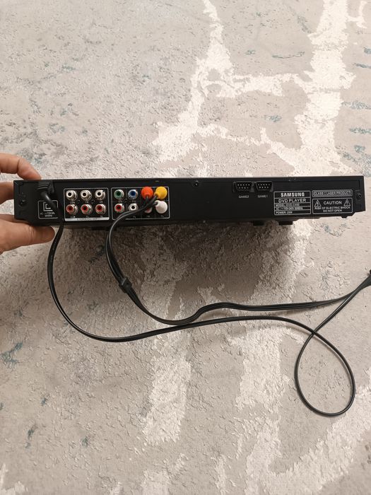 Продам DVD Samsung (караоке)