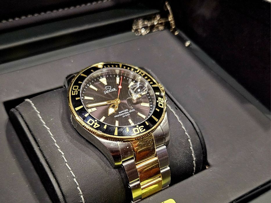 Часовник Jaguar Executive Diver J863  02360-25/3