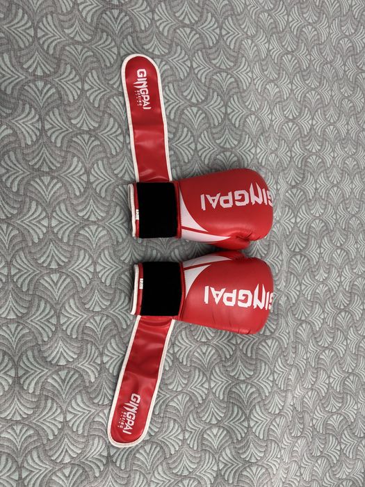 Перчатки боксерские