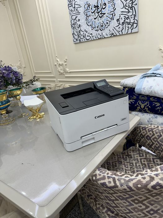 Принтор цветной Canon LBP631Cw