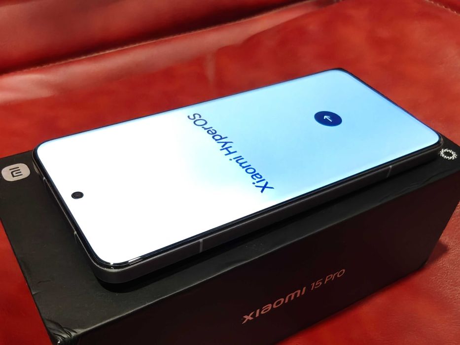 Xiaomi 15 Pro 12/256 сив - 6.73"; SD8 Elite; 3x50mpx Leica; 6100mAh