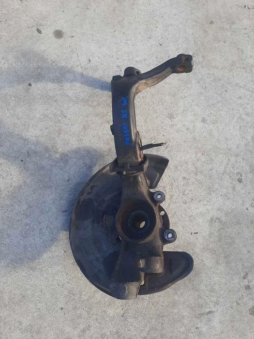 fuzeta dreapta fata vw passat b5 1.9 tdi