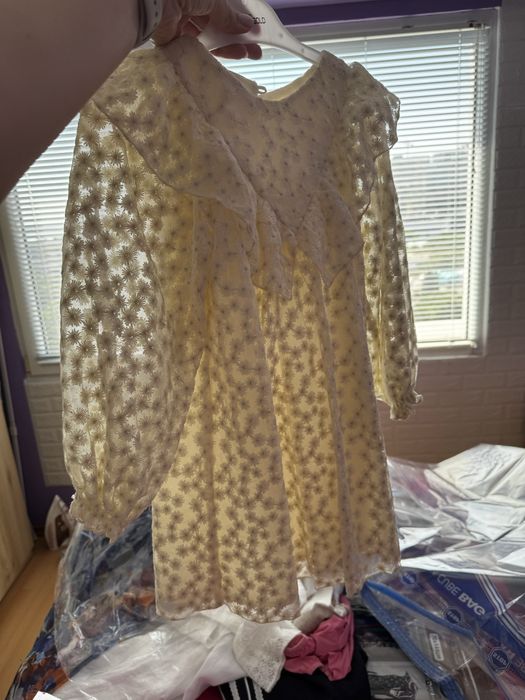 Дрешки mayoral 4 години