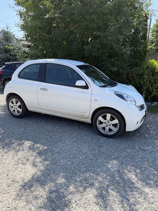 NISSAN Micra 2010