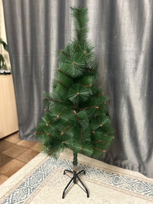 Продам елку 120см