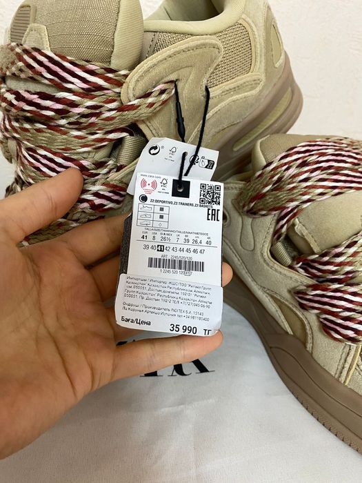 Продается кроссовки от бренда Zara
