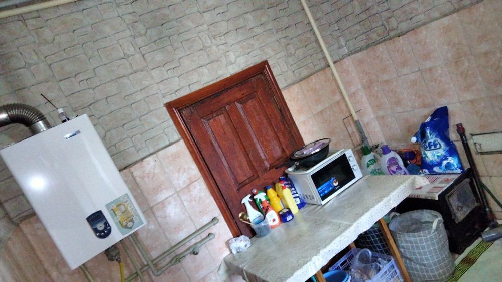 Срочно продам дом. Село Узынагаш, улица Макатаева, 94
