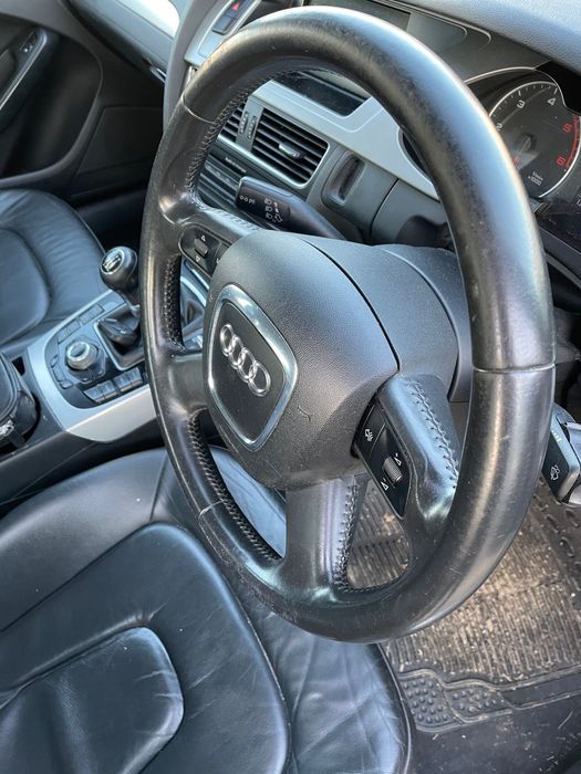 Volan Audi A4 B8 cu comenzi