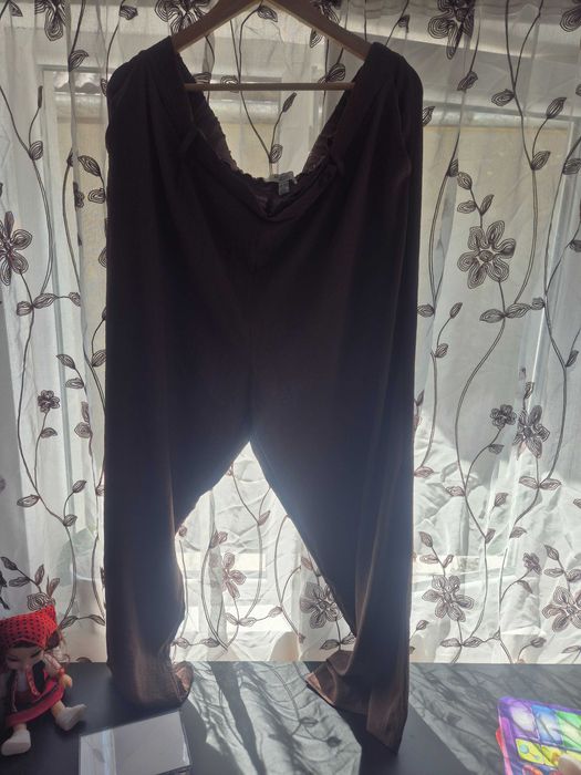 Haine dama pantaloni salopeta