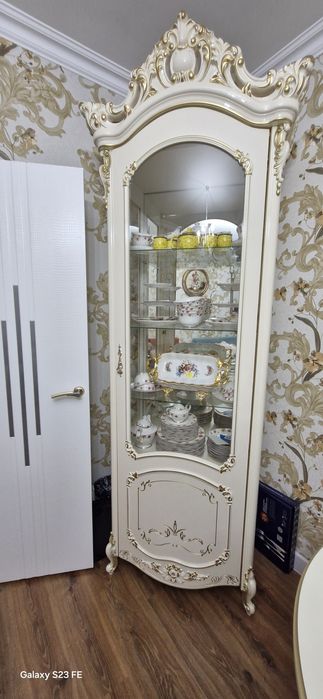 Продам горка-буфет