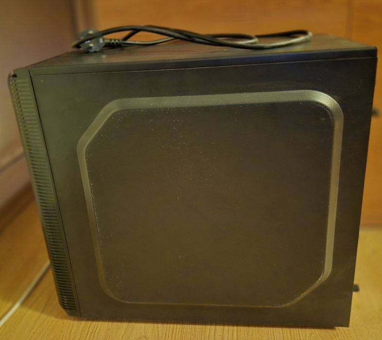 Sistem, PC, desktop, intreg sau pe componente