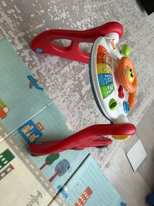 Музыкальные ходунки-каталка Chicco