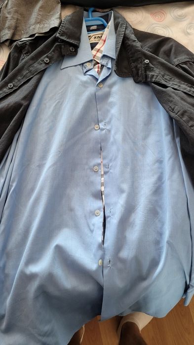 Vand camasi barbati diverse modele