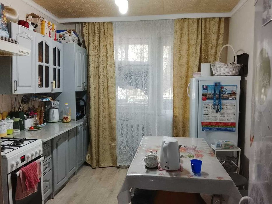 Продам3х ком кв. площ 69/9кв.м. Два Балкона