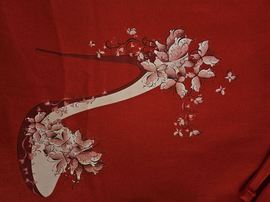 Суитчери S, XS различни мотиви