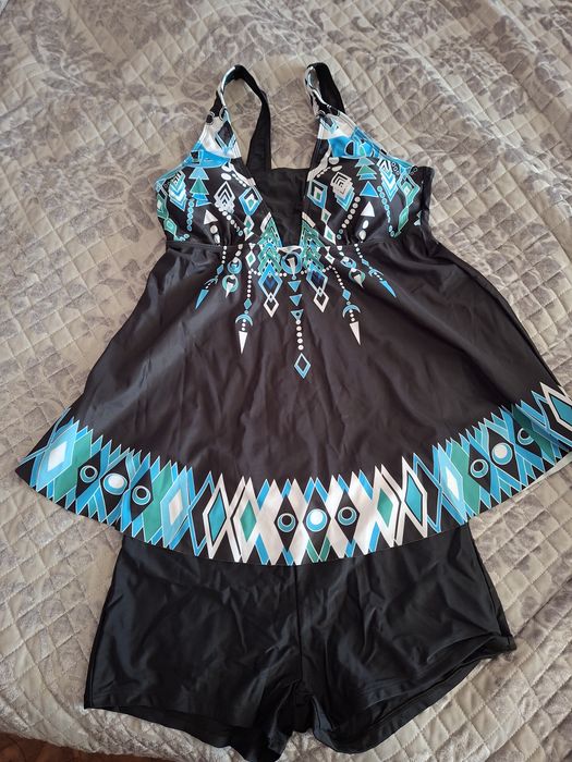 Продам купальник