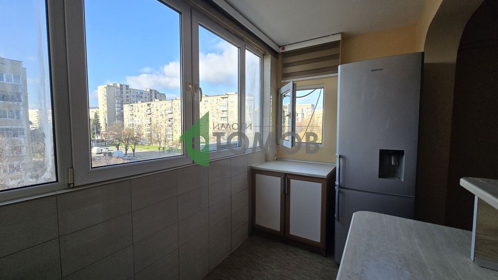 Тристаен апартамент под наем в кв. Славейков