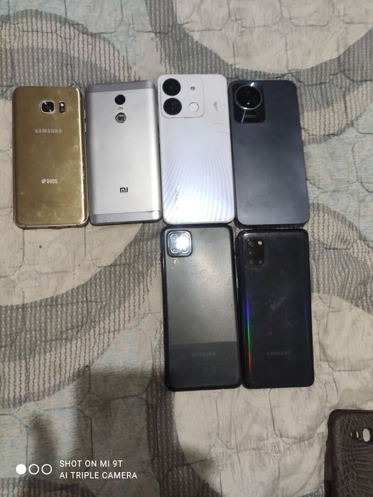 Продам телефон на запчасти samsung