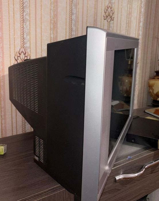 Телевизор jvc с пультом