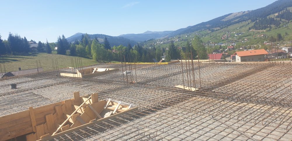 Meseriași construcții!