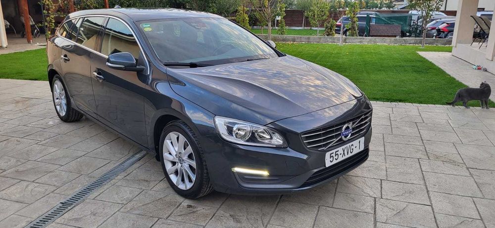 VOLVO V60 2015 — imagine 2