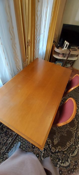 Продам Стол. Стулья б/у