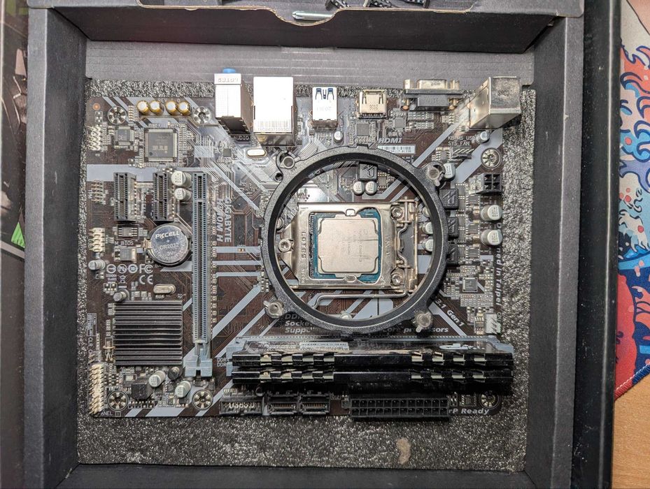 Игровой комплект для ПК.