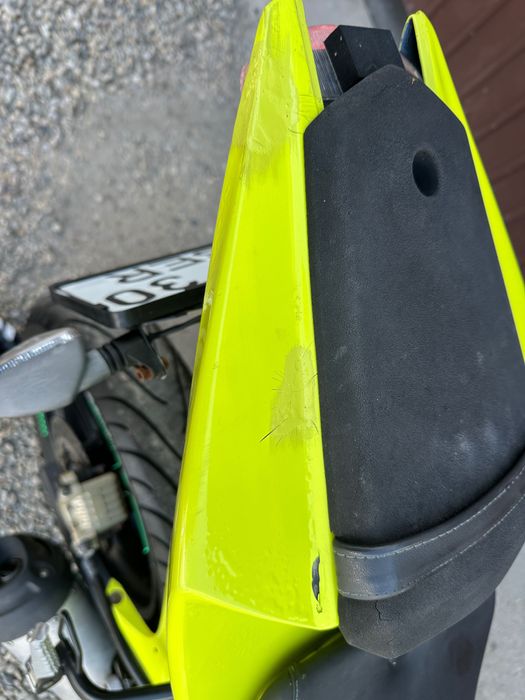 Vând sau schimb Yamaha YZF 125