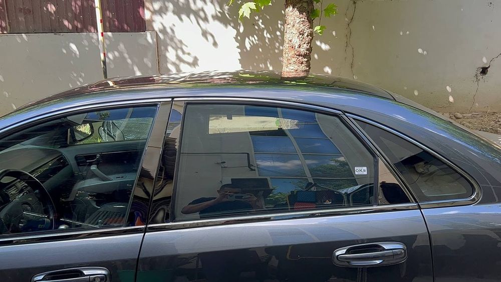 Eshik stoyka xrom hamma chevrolet avtomobillaga