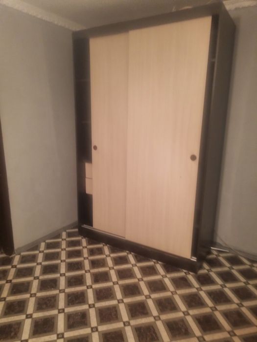 Сдаю квартиру 3 комнатную