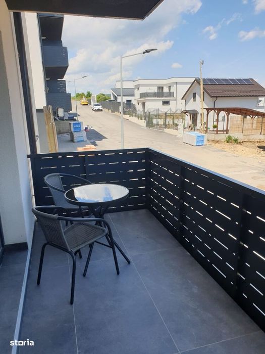 De vânzare apartament 2 camere zona Petrom