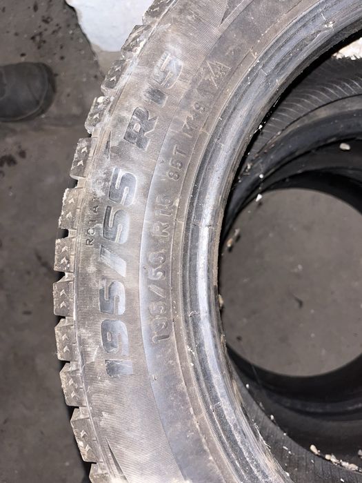 Продам б/у шины зима 3