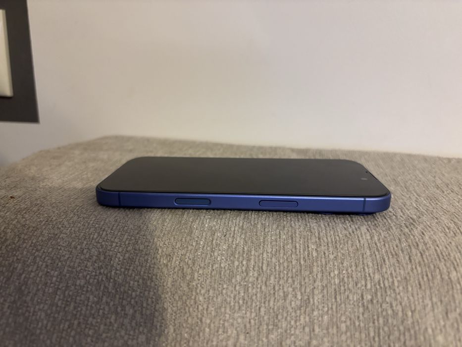 Iphone 16 impecabil